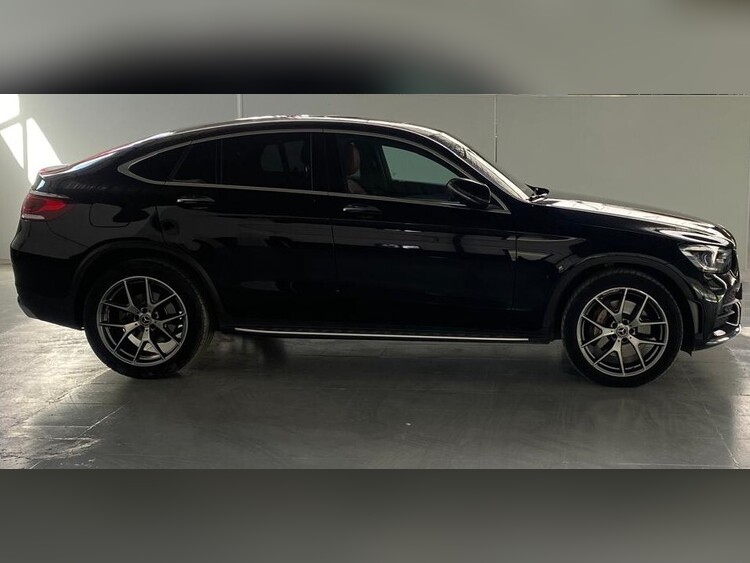 Mercedes Benz GLC 300 COUPE 4 MATIC 9G TRONIC foto 3